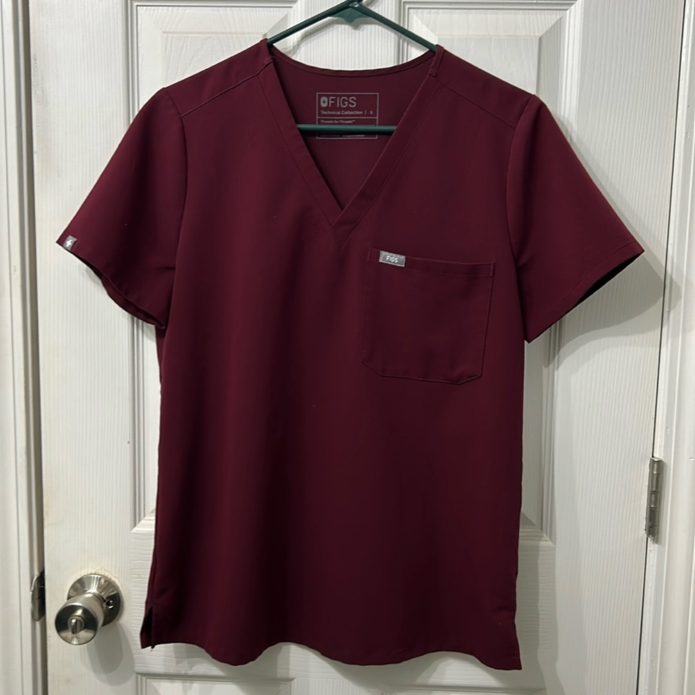 Used Figs Burgundy Catarina and Zamora set